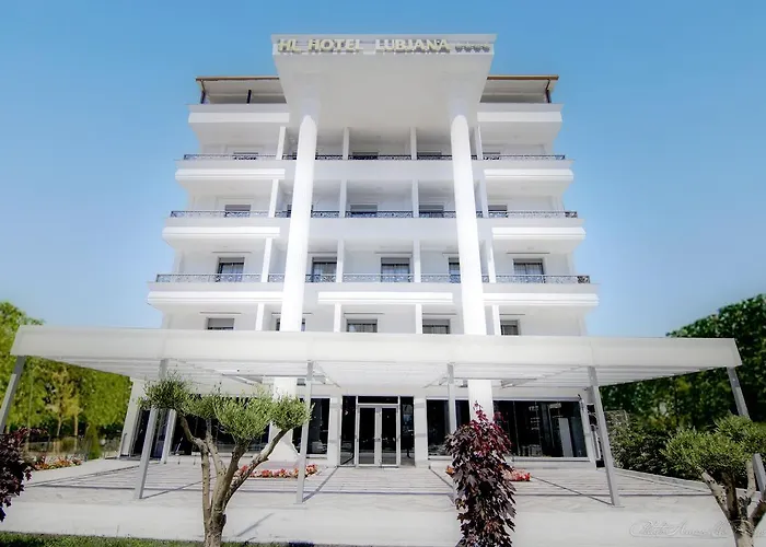 Lubjana Hotel 3*